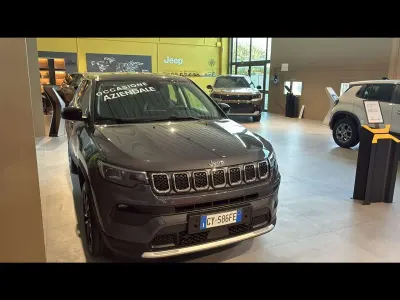 Usata Jeep Compass Altitude 131 CV (96 kW) 2025 Graphite grey SUV
