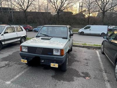 Usata Fiat Panda 4x4 70 CV (51 kW) 1984 Verde Utilitaria