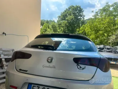 Usata Alfa Romeo Giulietta 105 CV (77 kW) 2015 Grigio Utilitaria