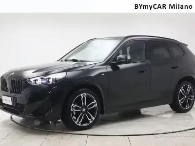 Usado BMW X1 M Sport 150 HP (110 kW) 2023 Preto SUV