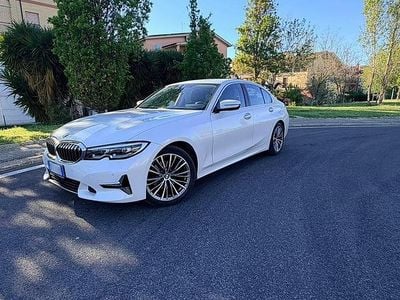 Usata BMW 320 Luxury Line 190 CV (139 kW) 2019 Bianco Berlina