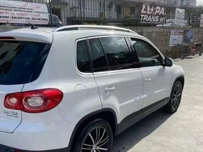 Usata VW Tiguan 140 CV (102 kW) 2011 Bianco SUV