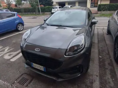 Usata Ford Puma ST-Line 125 CV (91 kW) 2020 Grigio SUV
