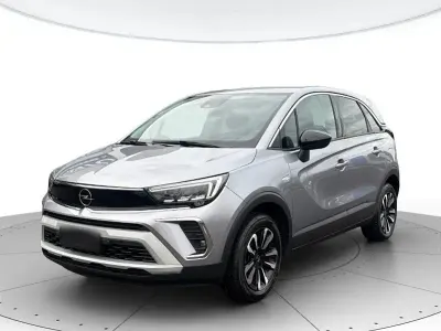 Usata Opel Crossland Elegance 110 CV (80 kW) 2024 Argento SUV