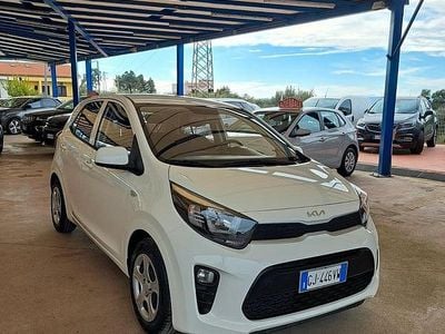 Usata Kia Picanto Urban 67 CV (49 kW) 2022 Bianco Utilitaria