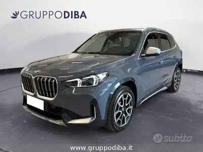 Begagnad BMW X1 xLine 170 HK (125 kW) 2024 Grå SUV