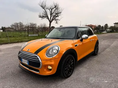 Brugt Mini Cooper D Business 116 HK (85 kW) 2015 Orange Hatchback
