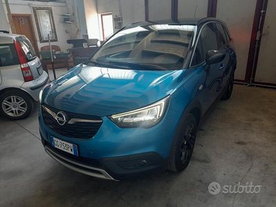 Usata Opel Crossland X 102 CV (75 kW) 2020 Blu SUV