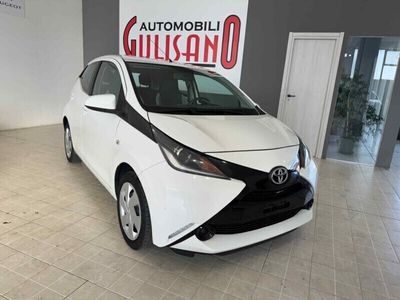 usata Toyota Aygo 1.0 VVT-i 69 CV 5 porte x-play