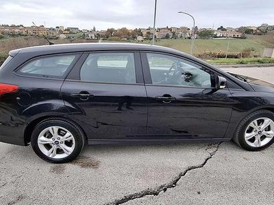 Usata Ford Focus 116 CV (85 kW) 2011 Station wagon