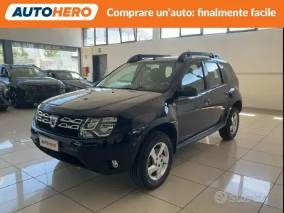 Usata Dacia Duster 90 CV (66 kW) 2016 Blu SUV