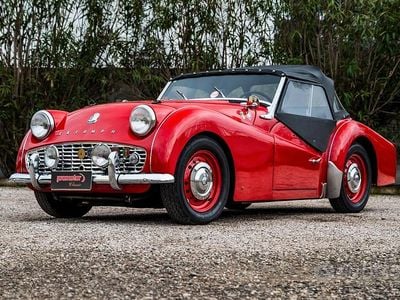 Usata Triumph TR3 100 CV (73 kW) 1960 Rosso Cabrio