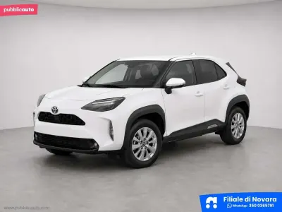 Gebraucht Toyota Yaris Cross Active 92 PS (67 kW) 2025 Weiß SUV
