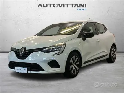 Usata Renault Clio V Equilibre 101 CV (74 kW) 2023 Bianco