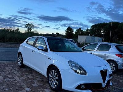 Usata Alfa Romeo Giulietta 120 CV (88 kW) 2017 Bianco Utilitaria