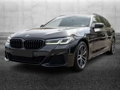 Usata BMW 520 M Sport 190 CV (139 kW) 2024 Grigio Station wagon