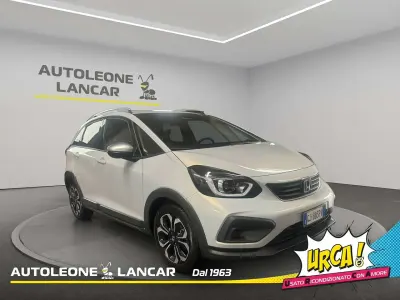 Usata Honda Jazz Executive 98 CV (72 kW) 2022 Bianco perlato Utilitaria