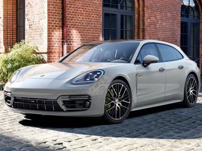 Porsche Panamera 4