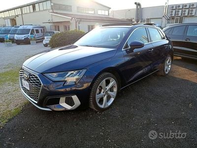 Usata Audi A3 Business 150 CV (110 kW) 2021 Blu Berlina
