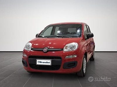 Usata Fiat Panda Easy 86 CV (63 kW) 2016 Rosso Utilitaria