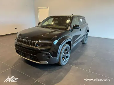 Nuova Jeep Avenger 110 CV (80 kW) 2026 Solid black SUV