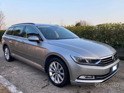 Usata VW Passat 150 CV (110 kW) 2016 Grigio Station wagon