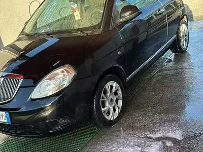 Usata Lancia Ypsilon 2010 Nero Utilitaria