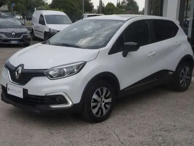 Usata Renault Captur 90 CV (66 kW) 2019 Bianco SUV