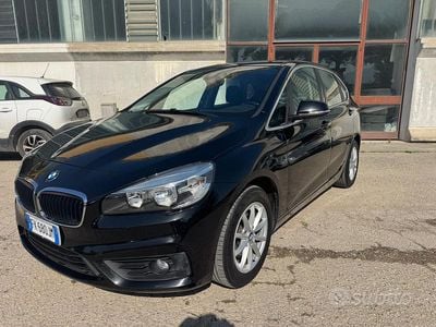 Usata BMW 216 Active Tourer Luxury Line 116 CV (85 kW) 2017 Nero Monovolume