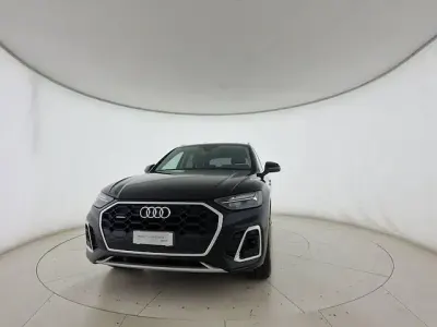 Usata Audi Q5 S-Line 204 CV (150 kW) 2022 Nero mito metallizzato SUV