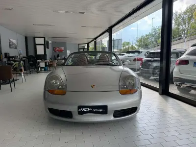 Usata Porsche Boxster 204 CV (150 kW) 1997 Grigio Cabrio