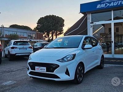 Usata Hyundai i10 Prime 66 CV (48 kW) 2023 Bianco Utilitaria