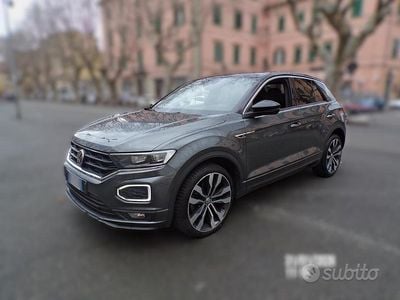 Usata VW T-Roc Advance 150 CV (110 kW) 2019 Grigio SUV