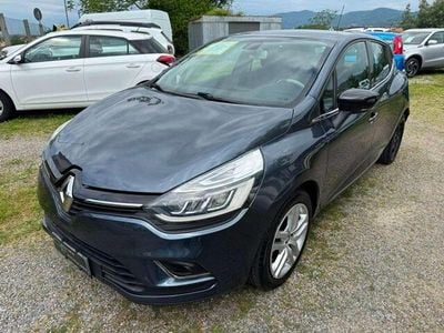 Second-hand Renault Clio IV Zen 90 CP (66 kW) 2019 Gri Berlinǎ