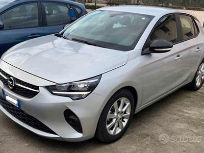 Usata Opel Corsa Edition 101 CV (74 kW) 2023 Grigio Utilitaria