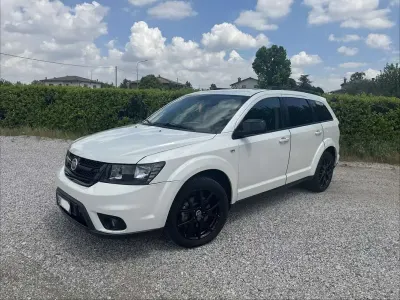 Usata Fiat Freemont Black Code 170 CV (125 kW) 2014 Bianco SUV
