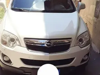 Usata Opel Antara 184 CV (135 kW) 2012 Bianco SUV