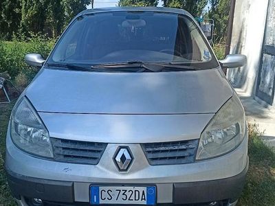 Usata Renault Scénic II 2005 Grigio Monovolume