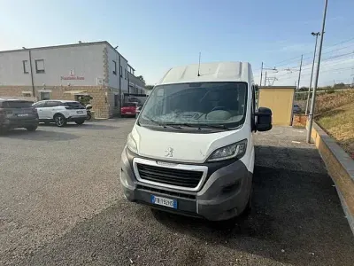 Usata Peugeot Boxer 131 CV (96 kW) 2015 Bianco Furgone