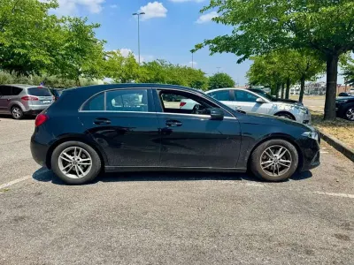 Usata Mercedes A180 Business 116 CV (85 kW) 2018 Nero Berlina