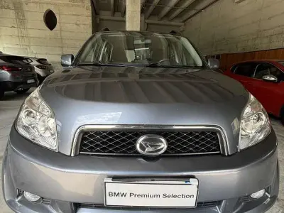 Usata Daihatsu Terios 105 CV (77 kW) 2008 Grigio scuro mett SUV