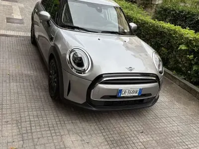Usata Mini Cooper 136 CV (100 kW) 2024 Utilitaria