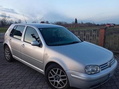 Usata VW Golf IV 130 CV (95 kW) 2001 Grigio Berlina
