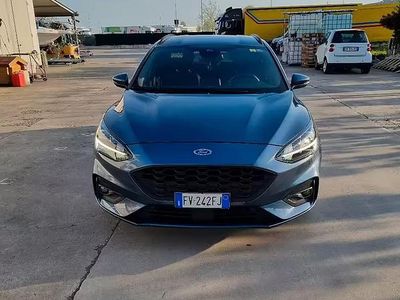 Usado Ford Focus 120 HP (88 kW) 2019 Azul Carrinha