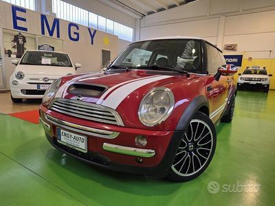 Usata Mini Cooper 89 CV (65 kW) 2004 Rosso Utilitaria