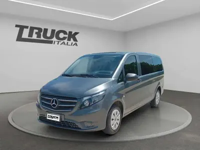 Usata Mercedes Vito 136 CV (100 kW) 2021 Grigio scuro Furgone