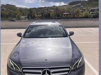 Usata Mercedes E220 Premium Plus 194 CV (142 kW) 2017 Grigio Berlina