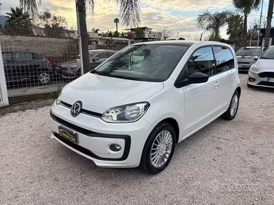 Usata VW up! move up! 68 CV (50 kW) 2018 Bianco Utilitaria