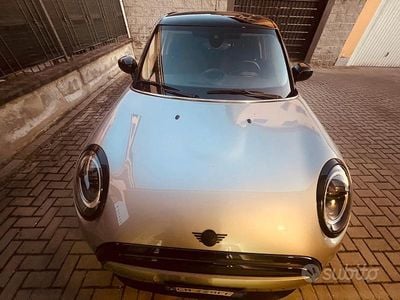 Usata Mini Cooper Classic 136 CV (100 kW) 2023 Grigio Utilitaria