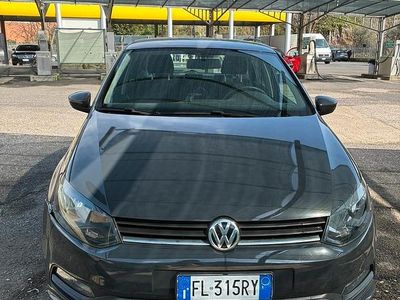Usata VW Polo 60 CV (44 kW) 2017 Grigio Berlina